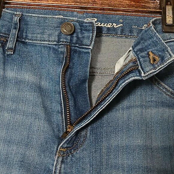 Eddie Bauer Jeans Size 6 Boyfriend Mid Rise Washed Indigo Blue Denim Stretch - Picture 6 of 12